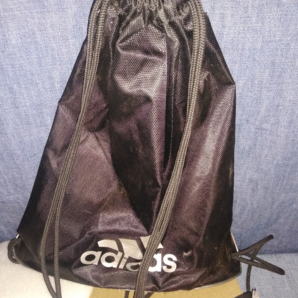 Adidas drawstring bag